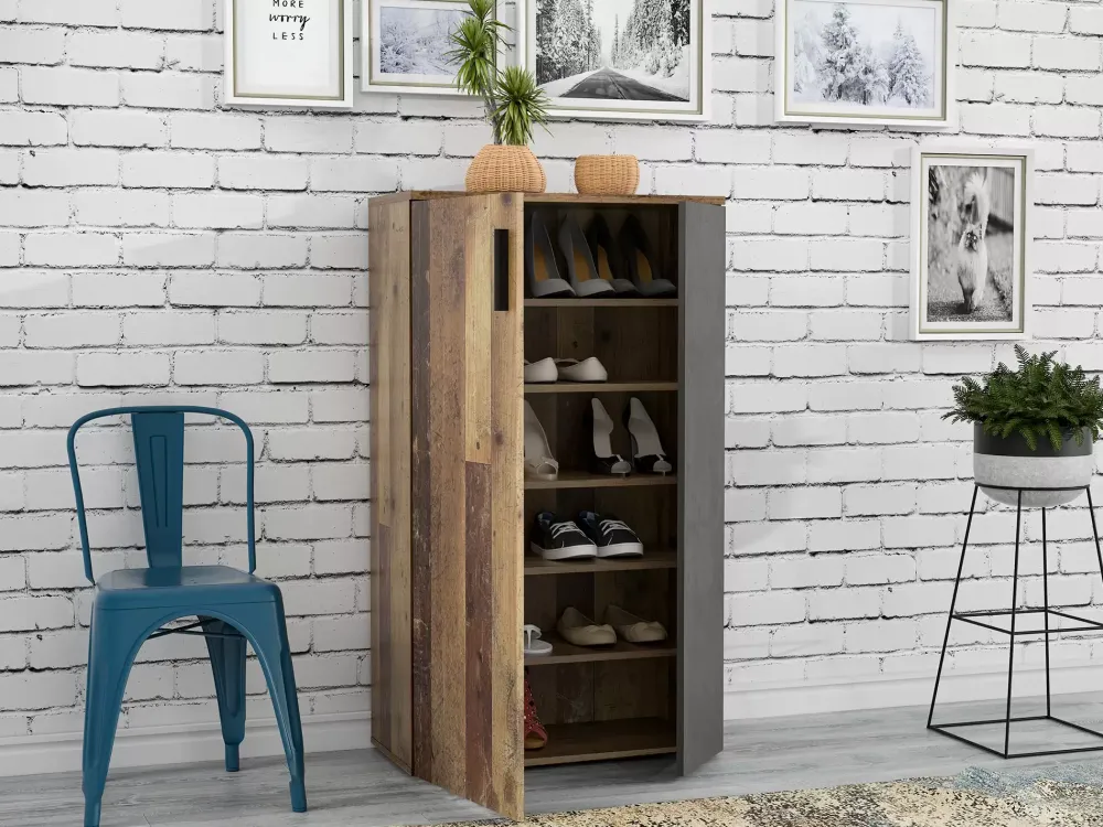 Flash Sale Basika Boots